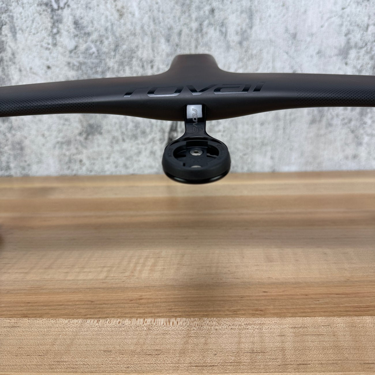 Roval Rapide Cockpit 42cm x 90mm Internal Routing Carbon Integrated Handlebar