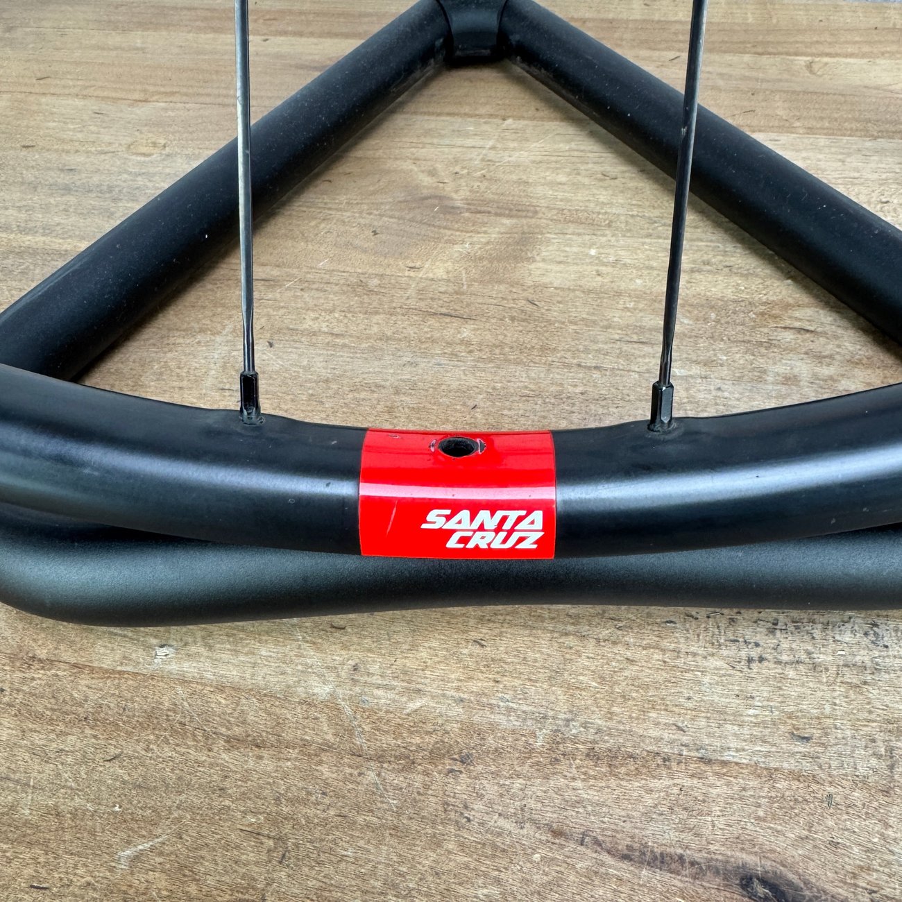 Santa Cruz Reserve 22 Carbon Tubeless Disc Brake Wheelset 700c DT 350 Hubs