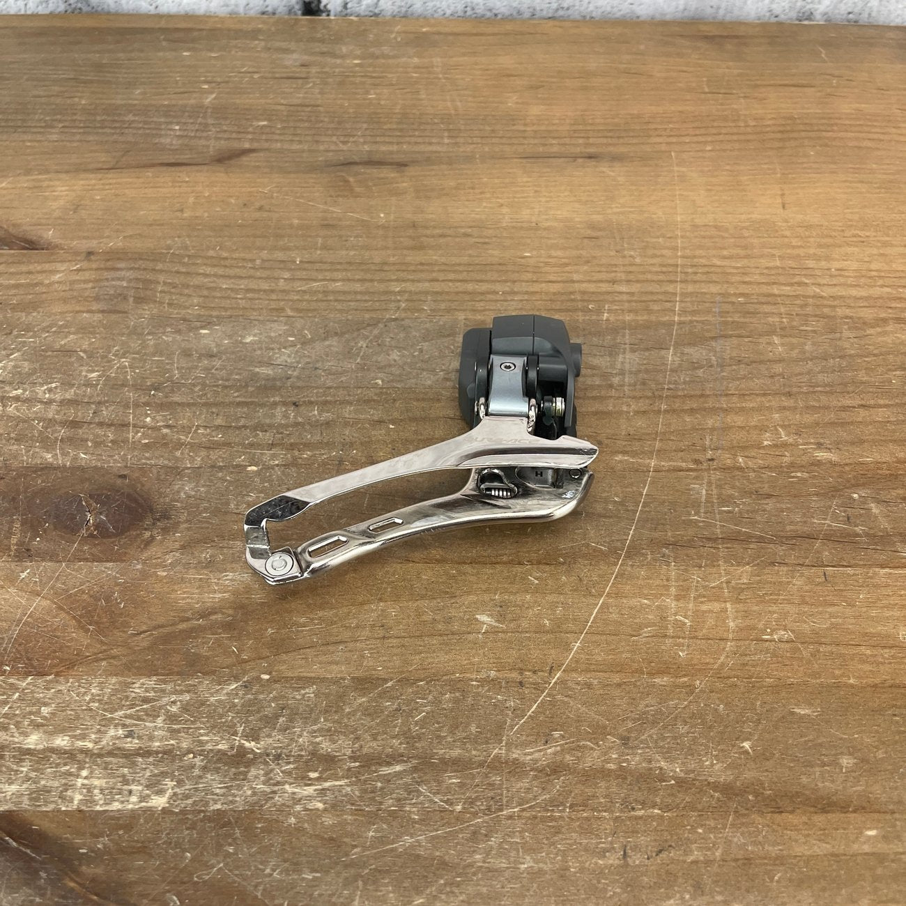 Shimano Dura-Ace FD-7970 Di2 Electronic Braze-On 10-Speed Bike Front Derailleur