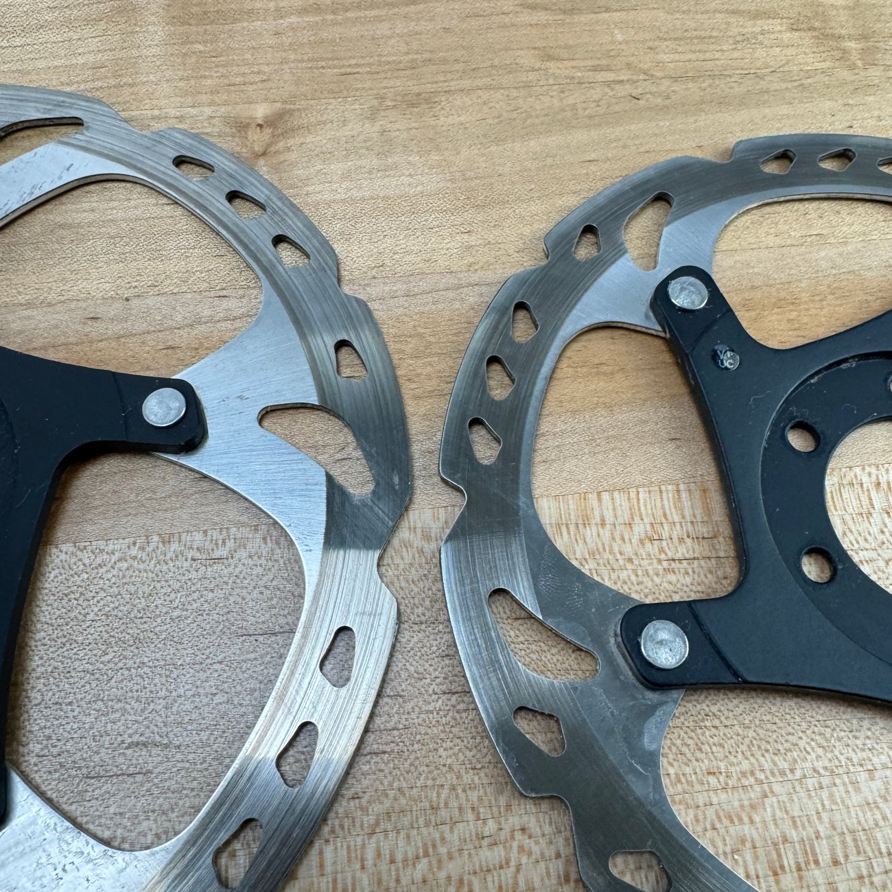 Shimano SM-RT86 180/160mm 6-Bolt Mountain Bike Disc Brake Rotors 272g