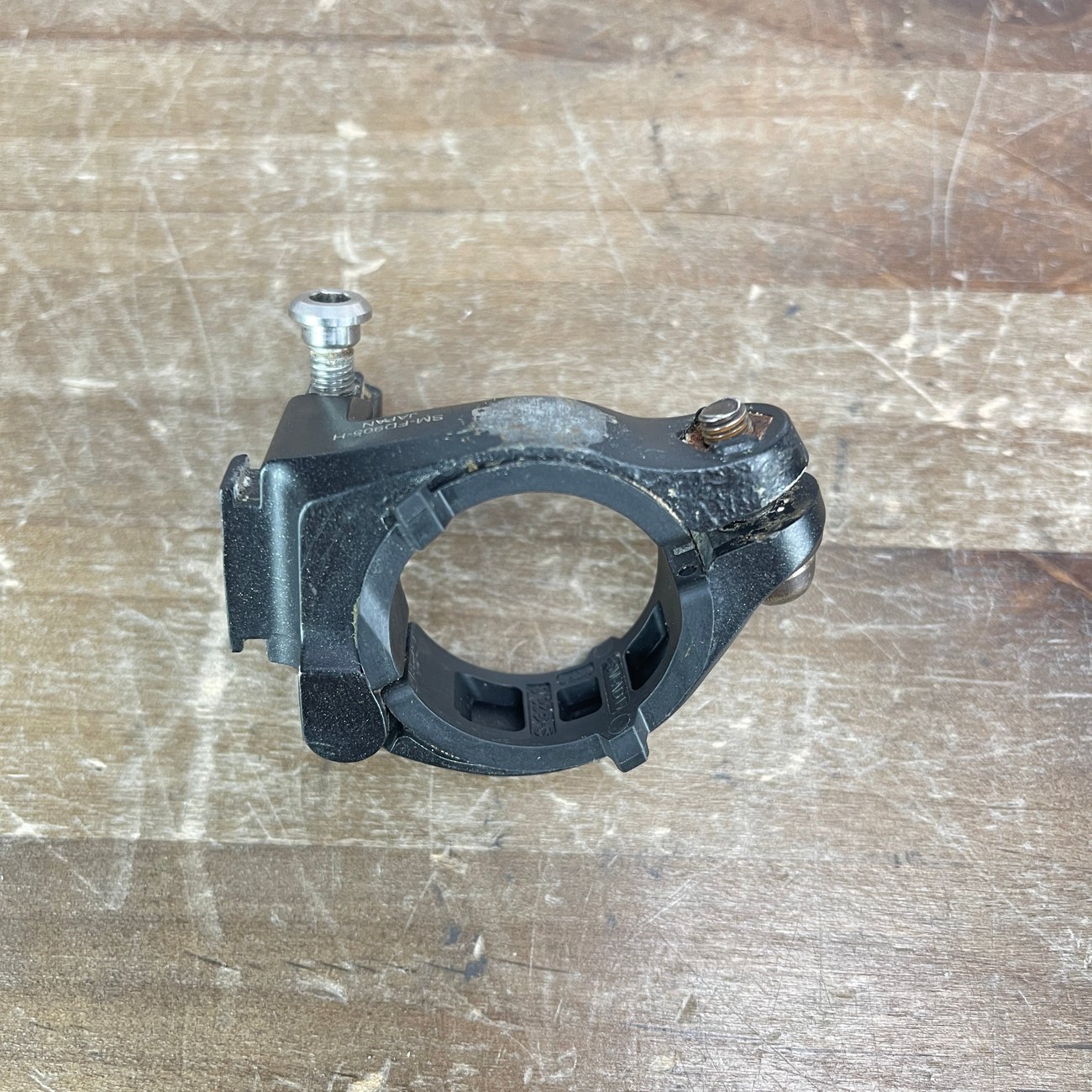 Shimano XTR FD-M9070 Di2 Electronic Road Bike Clamp-On 11-Speed Front Derailleur