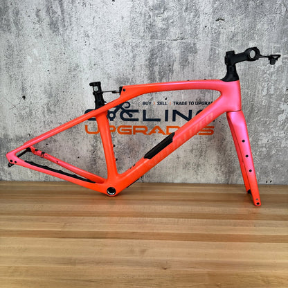 Specialized Diverge STR Pro 54cm Carbon Disc Gravel Frameset 700c 2870g