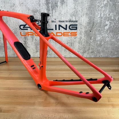 Specialized Diverge STR Pro 54cm Carbon Disc Gravel Frameset 700c 2870g
