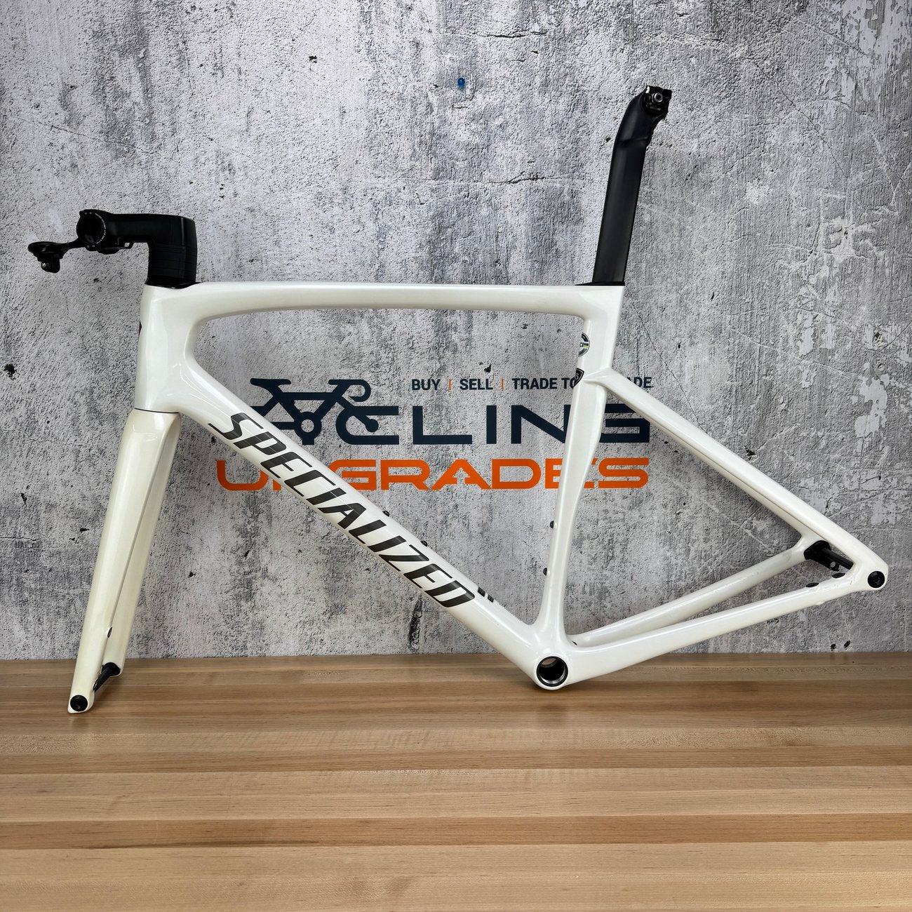 Specialized Tarmac SL7 56cm Carbon Disc Brake Dune White Frameset 700C 2045g