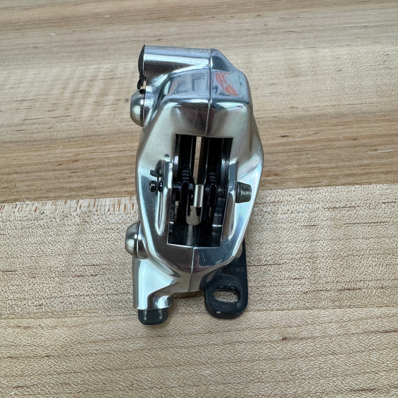 SRAM Red AXS Flat-Mount Two-Piece Hydraulic Disc Brake Caliper 130g