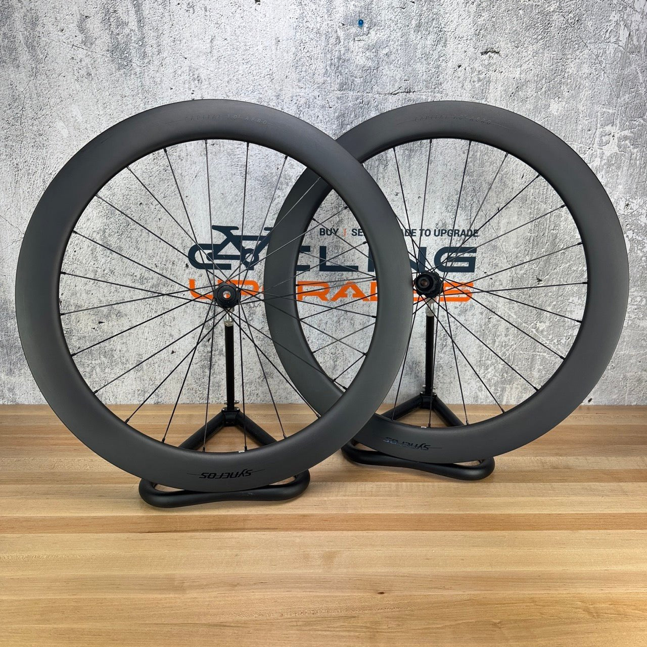 Mint! Syncros Capital 1.0 Aero 60mm Carbon Tubeless Disc Wheelset 700c 1471g