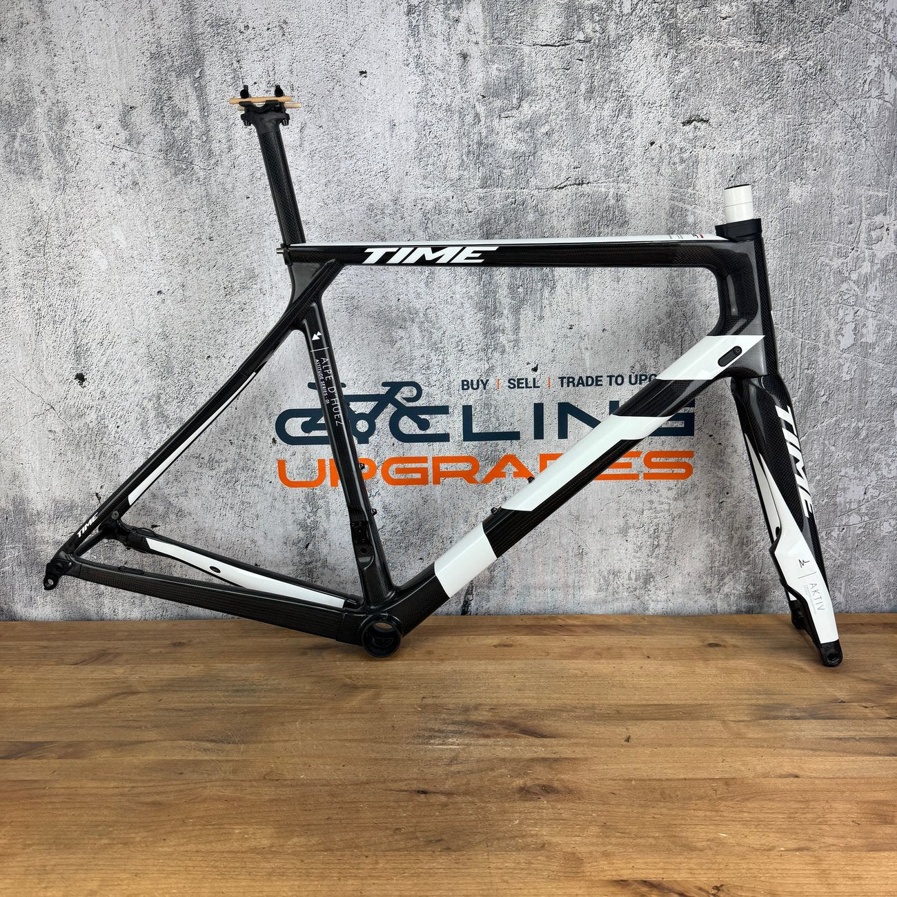 Mint! 2020 Time Alpe D'Huez Aktiv 01 Medium (56cm) Carbon Disc Frameset 700c