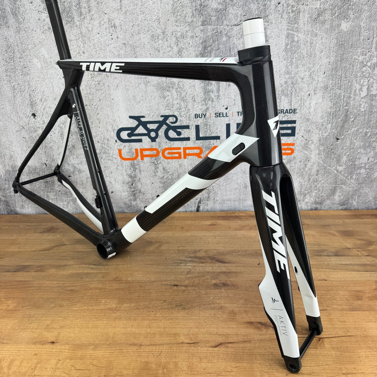 Mint! 2020 Time Alpe D'Huez Aktiv 01 Medium (56cm) Carbon Disc Frameset 700c