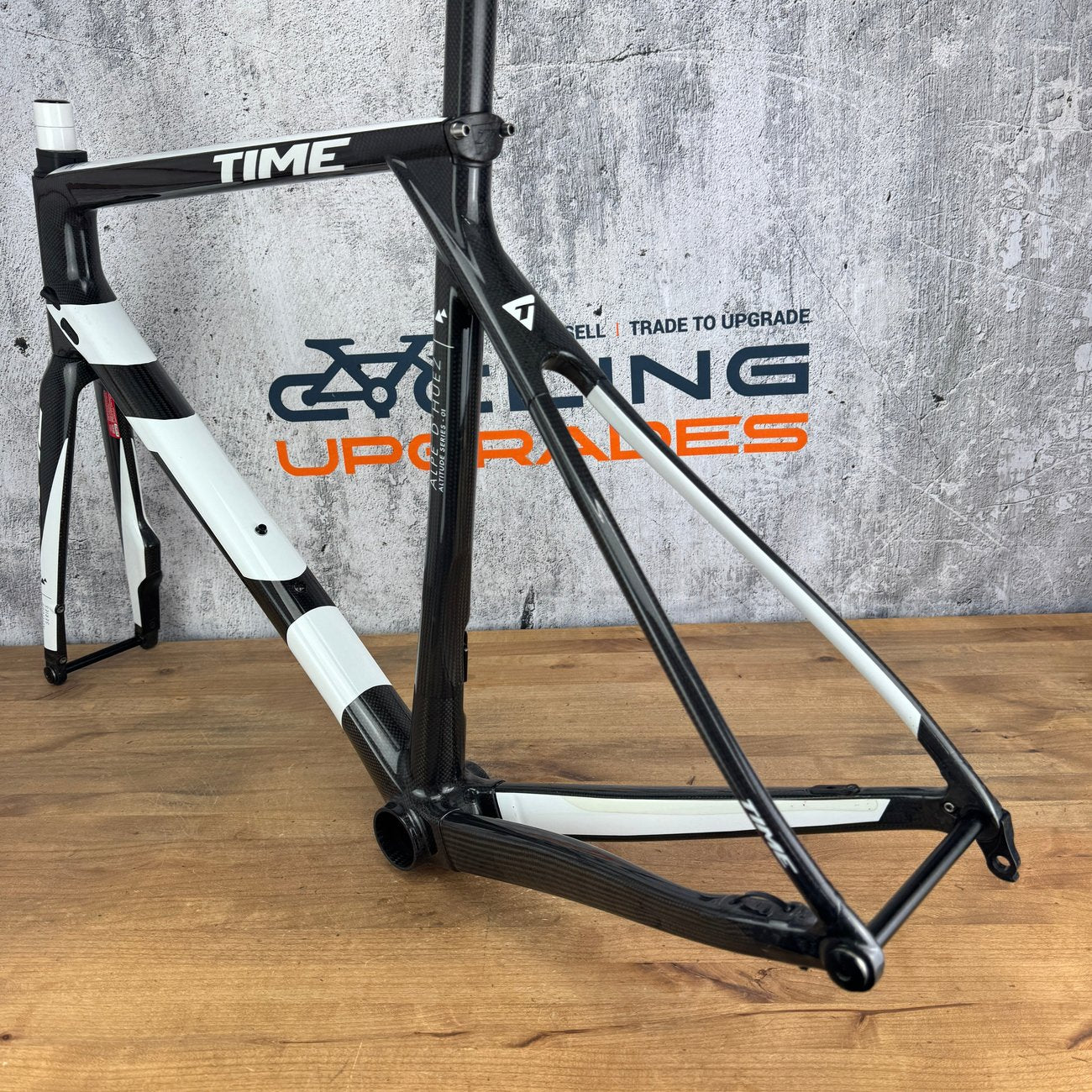 Mint! 2020 Time Alpe D'Huez Aktiv 01 Medium (56cm) Carbon Disc Frameset 700c