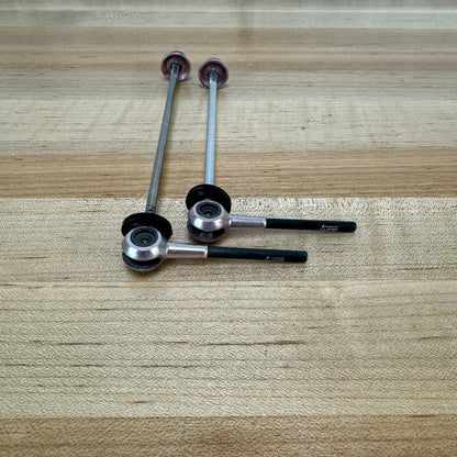 Tune DC130 Pink 100/130mm Lightweight Carbon Quick Release Bike Skewers 34g