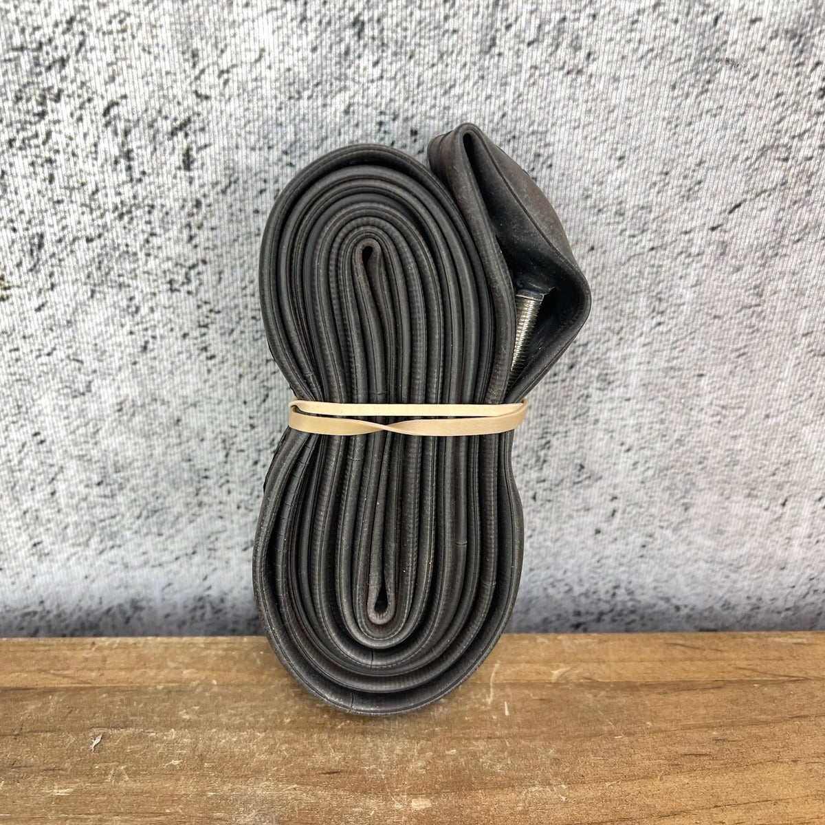 Two Buck Tubes! 700c Road Bike Butyl Inner Tubes 37mm Presta Stem Various Brands — photo 1 of 4