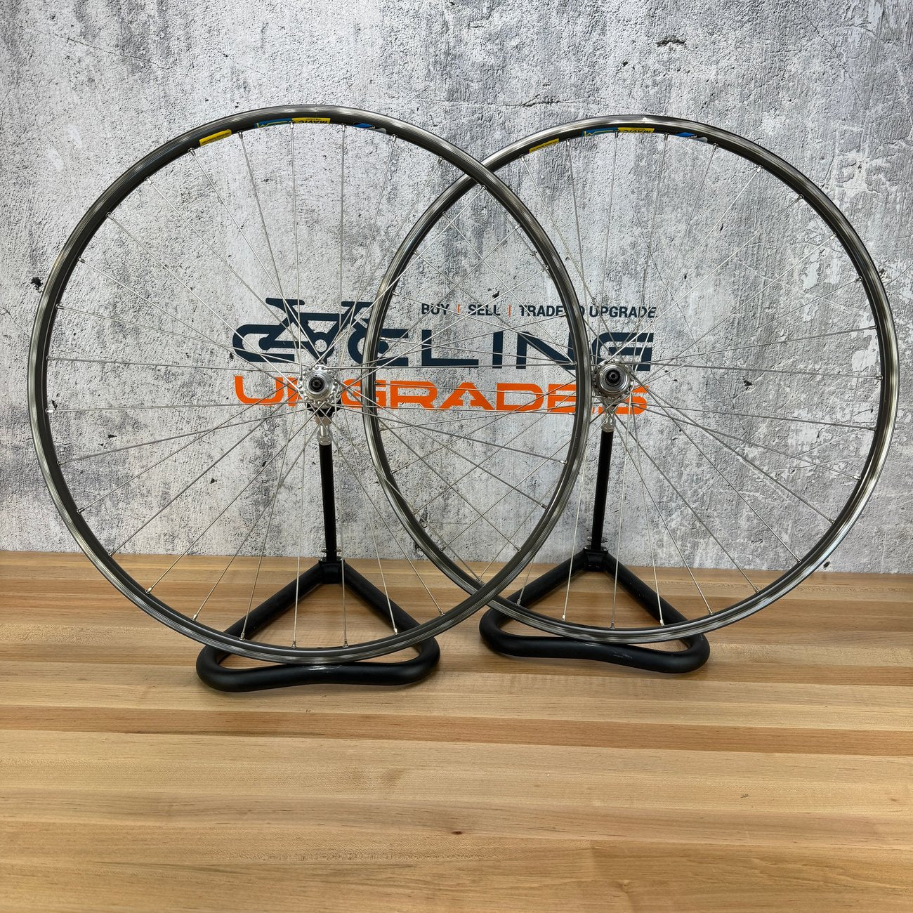 MAVIC OPEN 4 CD リム 700C ２本セット Vintage! Mavic Open 4 CD Alloy Clincher Wheelset 700c Rim Brake