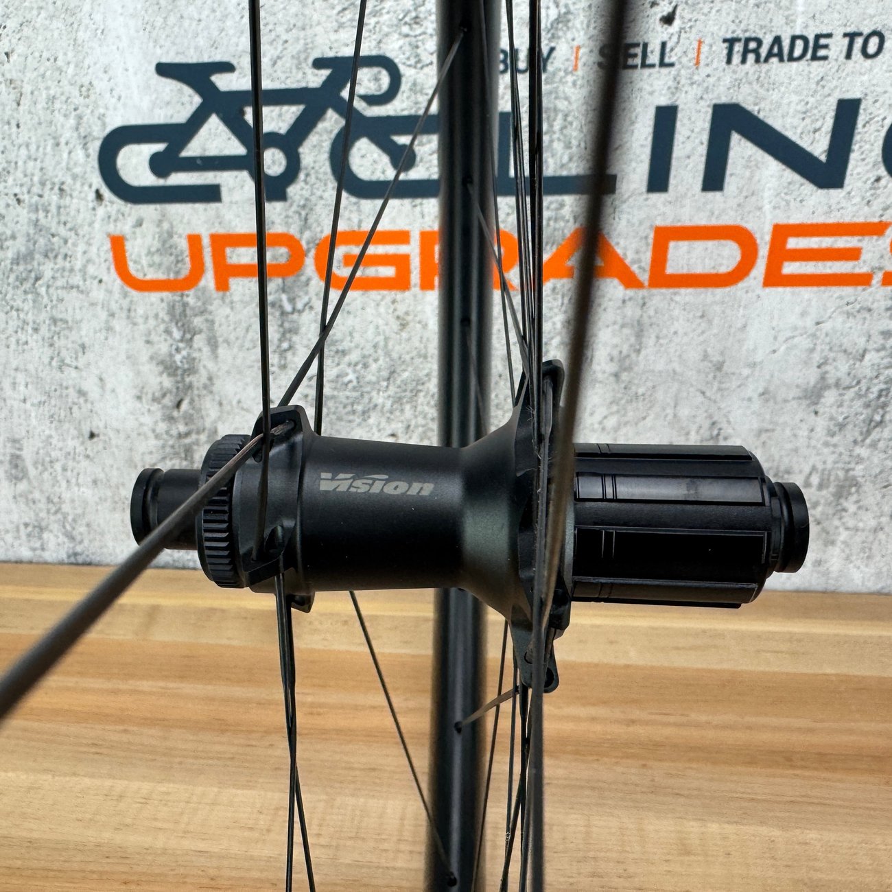 New Takeoff! Vision Metron 45 SL Carbon Tubeless Disc Wheelset 700c 1440g