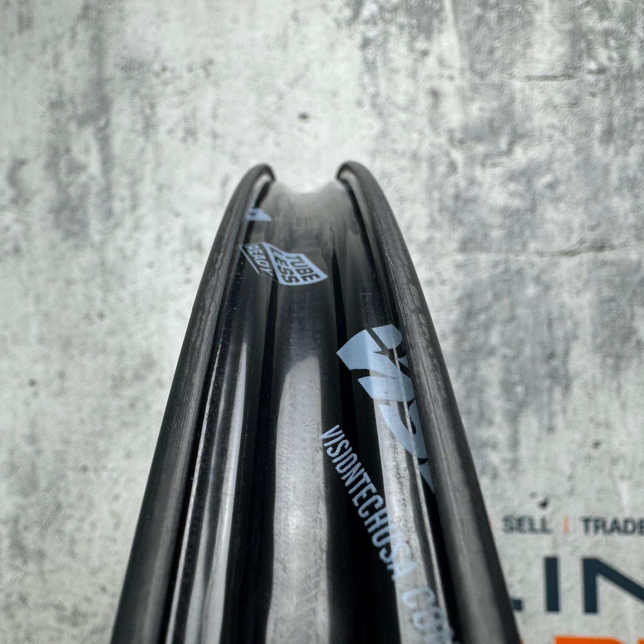 New Takeoff! Vision Metron 45 SL Carbon Tubeless Disc Wheelset 700c 1440g