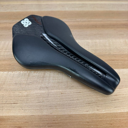 Wove Mags 7x9mm Carbon Rails 146mm Bike Saddle 128g