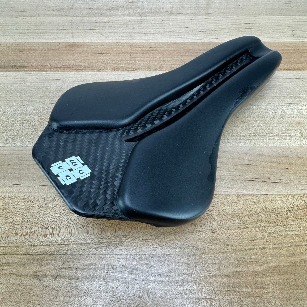 Wove Mags 7x9mm Carbon Rails 146mm Bike Saddle 128g