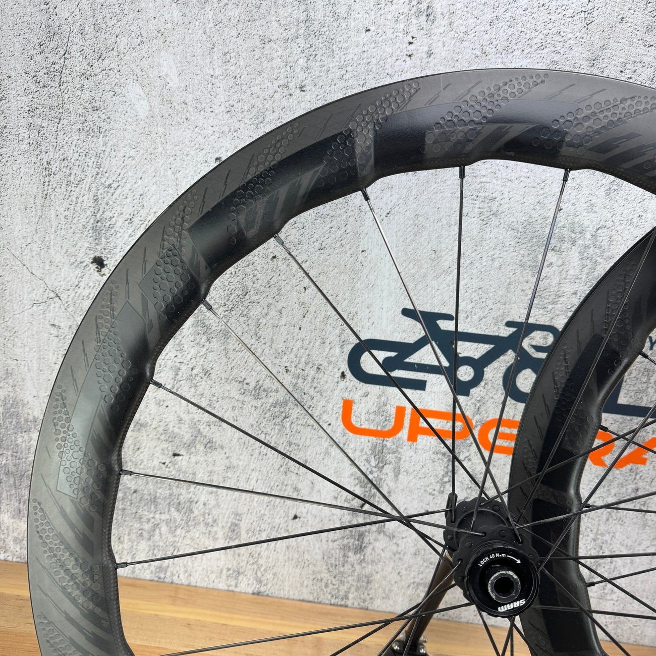 Zipp 454 NSW Cognition Carbon Tubeless Hookless Disc Wheelset 700c