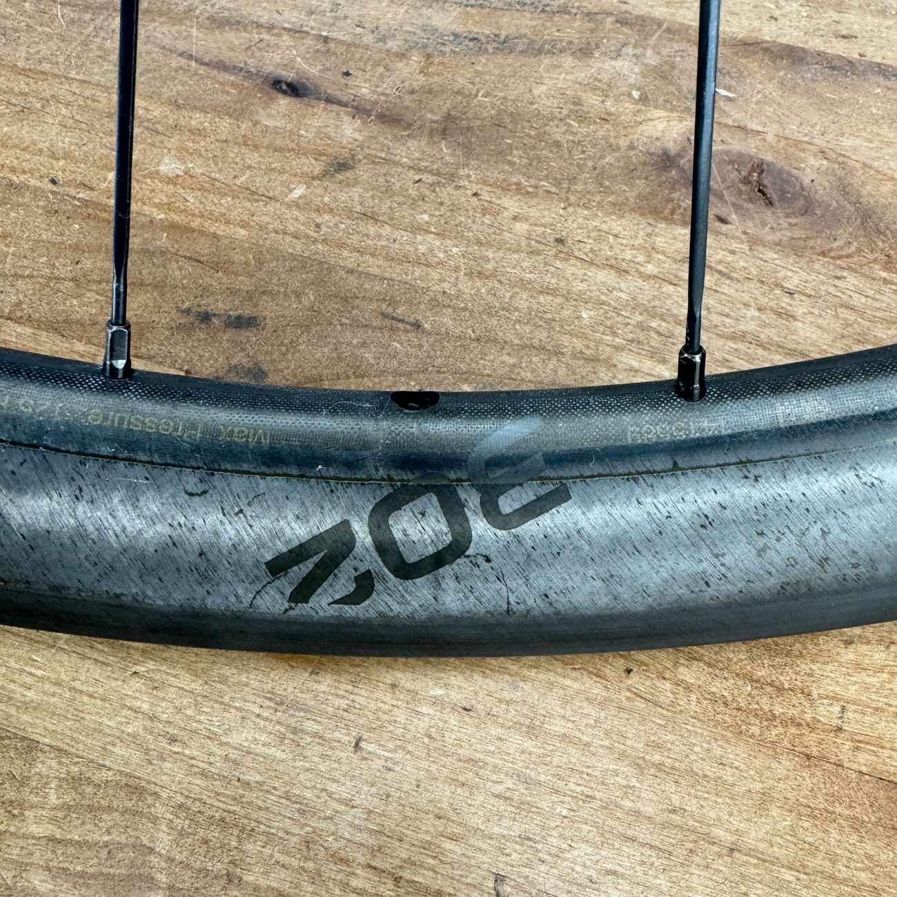 Zipp 302S 45mm Carbon Rim Brake Clincher Road Bike Wheelset 700c 1697g 76/176 Hubs