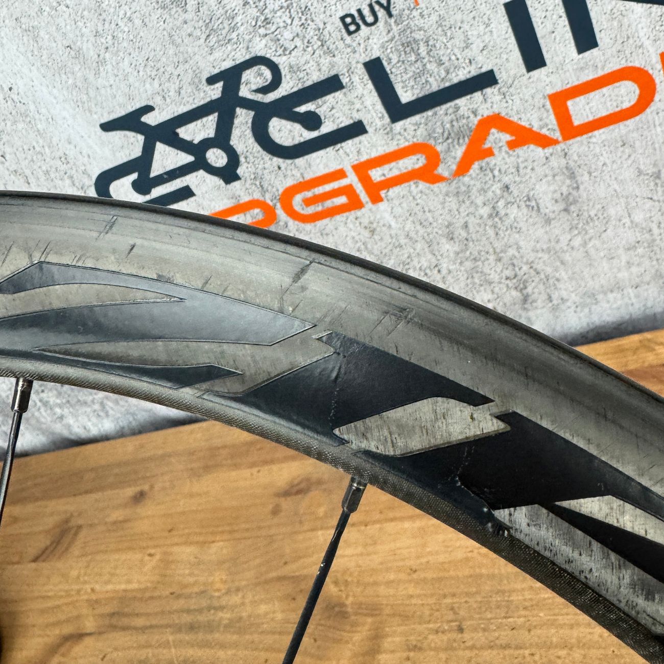 Zipp 302S 45mm Carbon Rim Brake Clincher Road Bike Wheelset 700c 1697g 76/176 Hubs