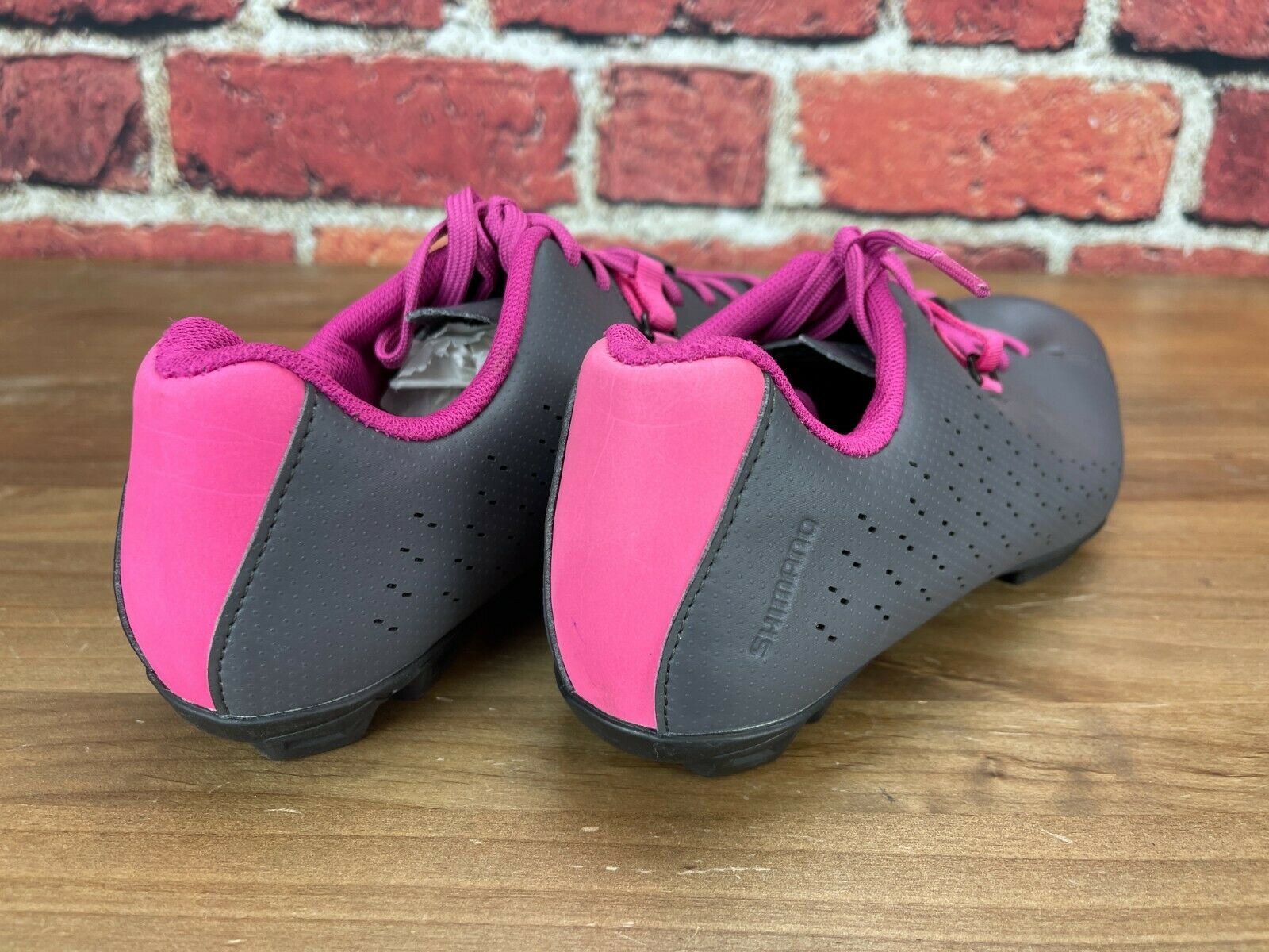 Shimano ladies cycling shoes deals