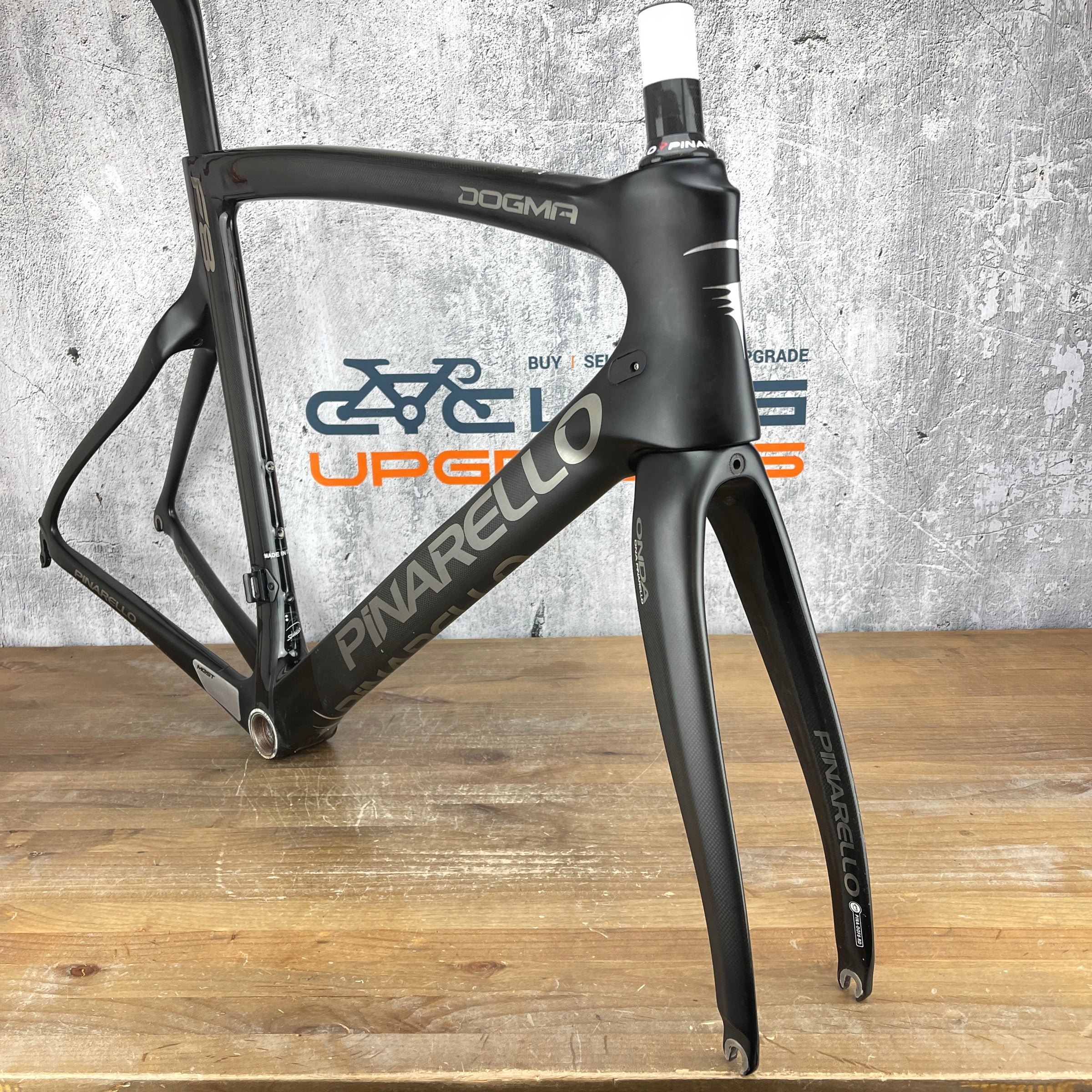 最新の激安】 ヤフオク! - 1103 PINARELLO DOGMA F8 Carbon T11001K 