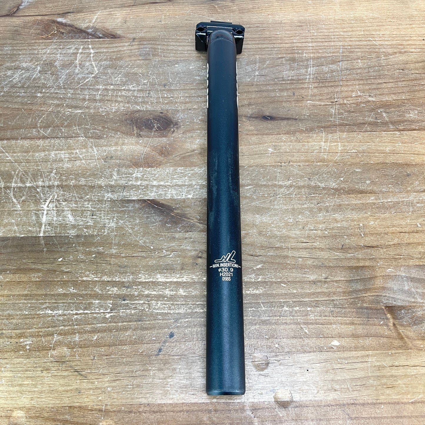 Giant H2021 30.9mm x 375mm Alloy Seatpost 20mm Setback 378g
