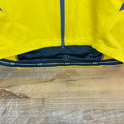 REI Cold Weather Soft Shell Men's Medium Road Bike Cycling Jacket 405g
