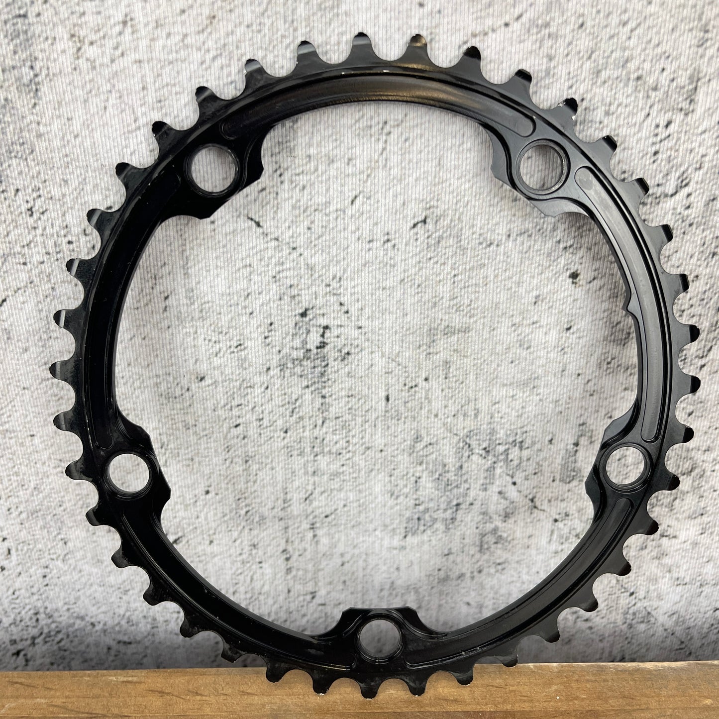 Absolute Black Premium Oval 5-Bolt 130BCD 53/39t Chainrings Set