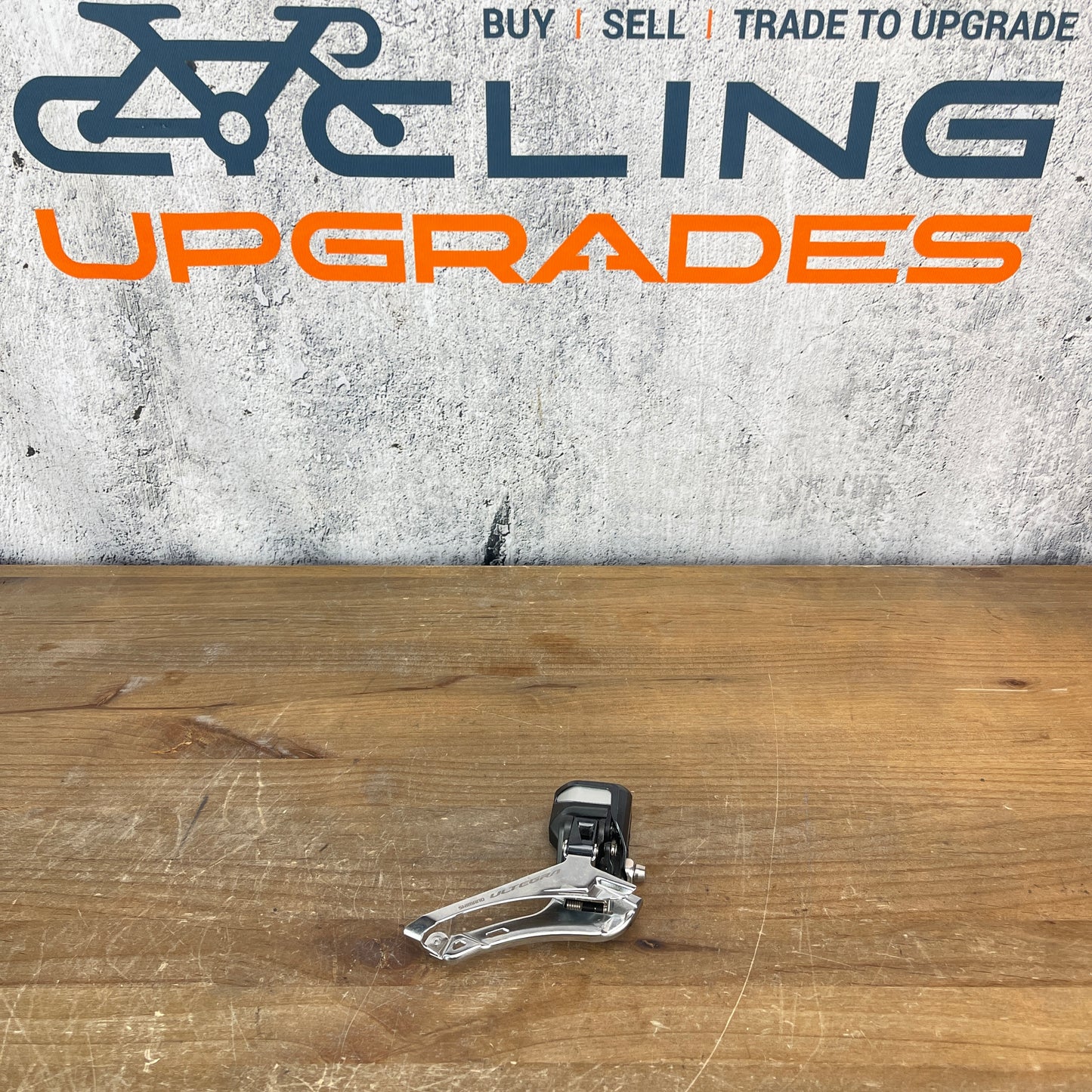 New Takeoff! Shimano Ultegra FD-R8050 11-Speed Di2 Braze-On Front Derailleur