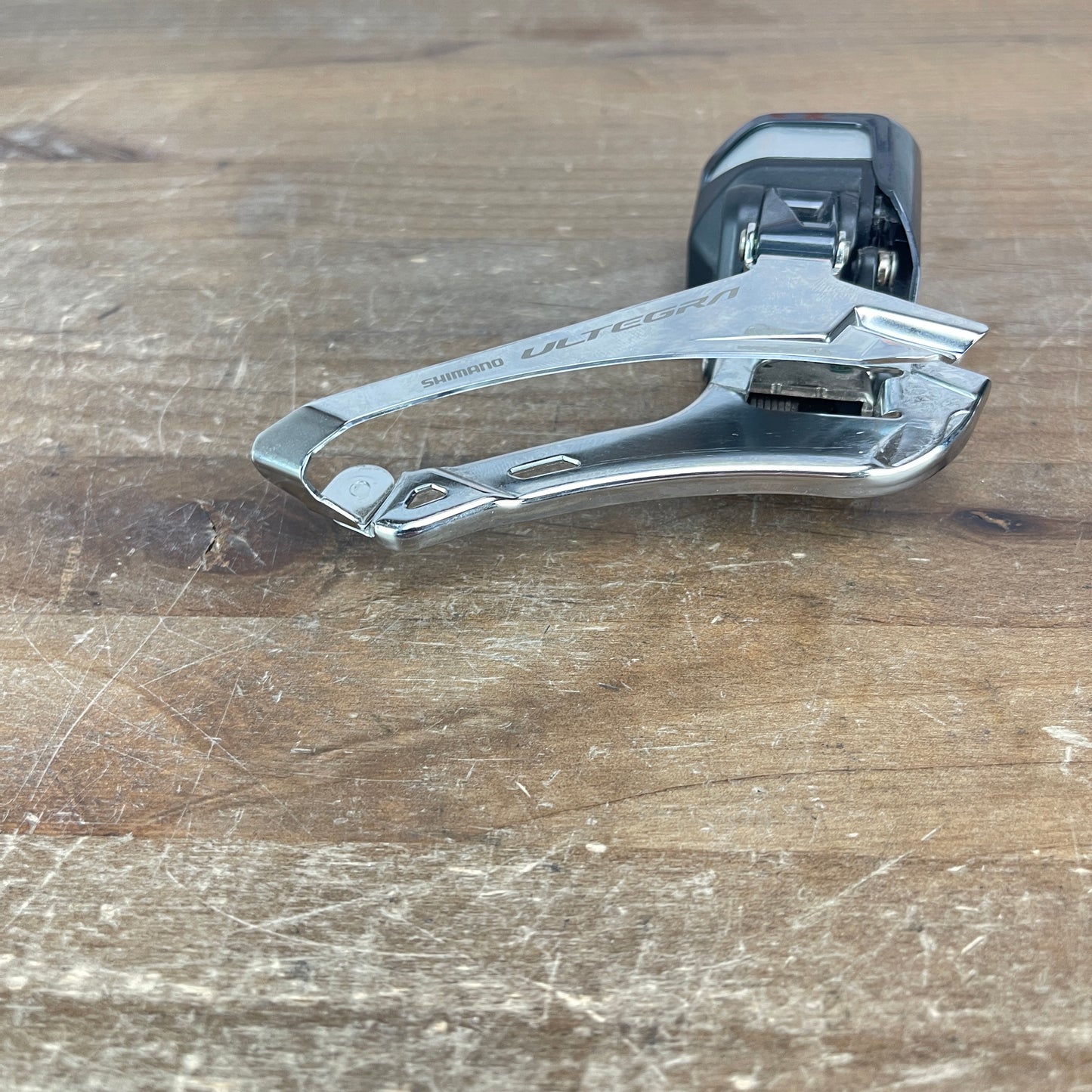 New Takeoff! Shimano Ultegra FD-R8050 11-Speed Di2 Braze-On Front Derailleur