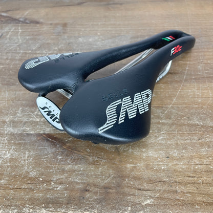 Selle SMP F30c 7x7mm Alloy Rails 150mm Road Bike Saddle 279g