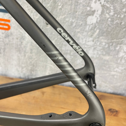 Cervelo Caledonia 5 61cm Disc Brake Carbon Frameset 700c Charcoal 2529g