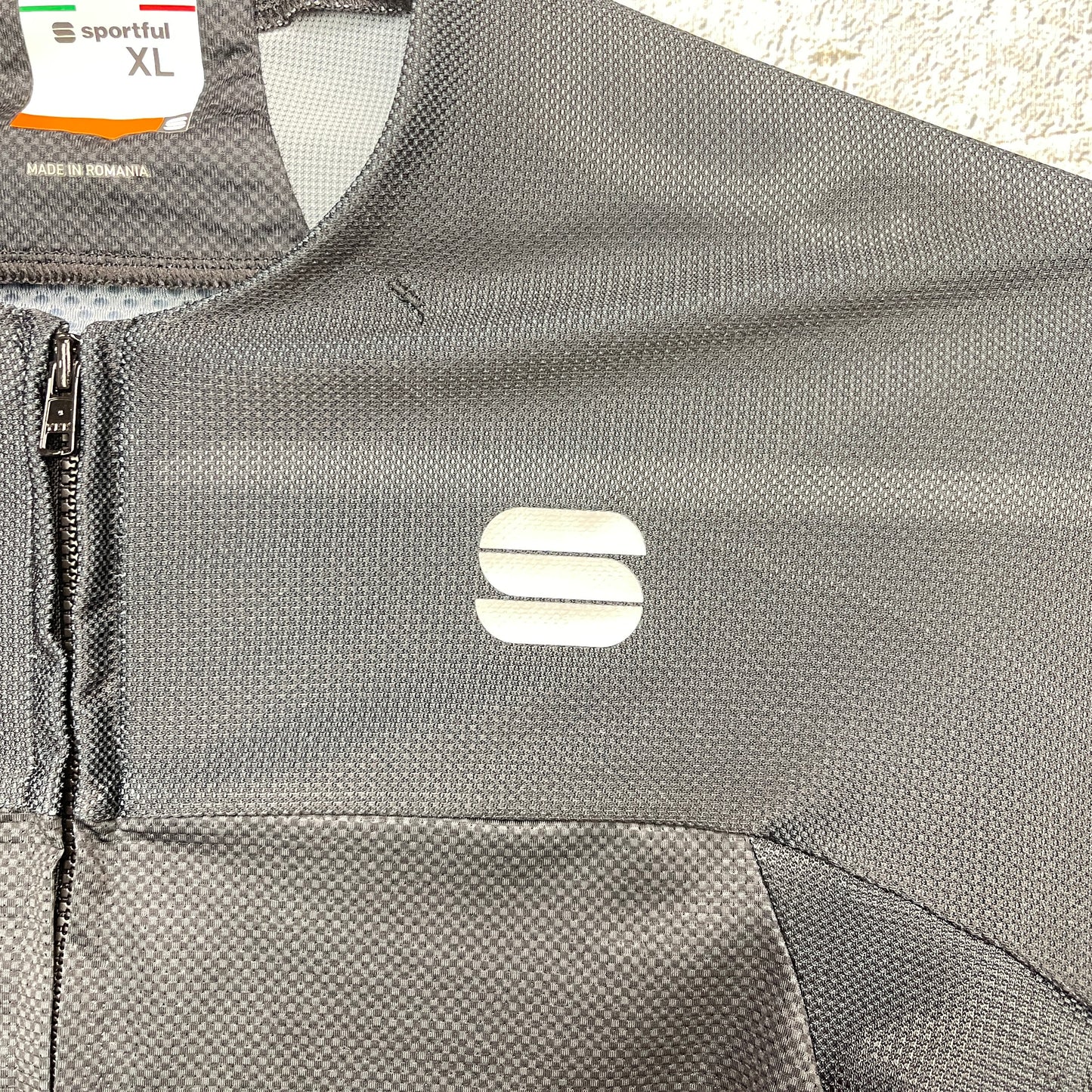 Sportful Evo XL Men's Short Sleeve Black Full Zipper Cycling Jersey