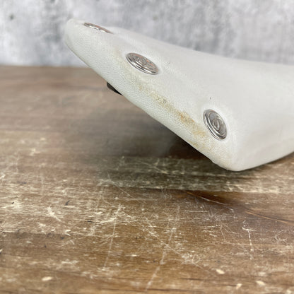 Velo White Riveted Vintage-Style 7x7mm Alloy Rails Road Bike Saddle 150mm