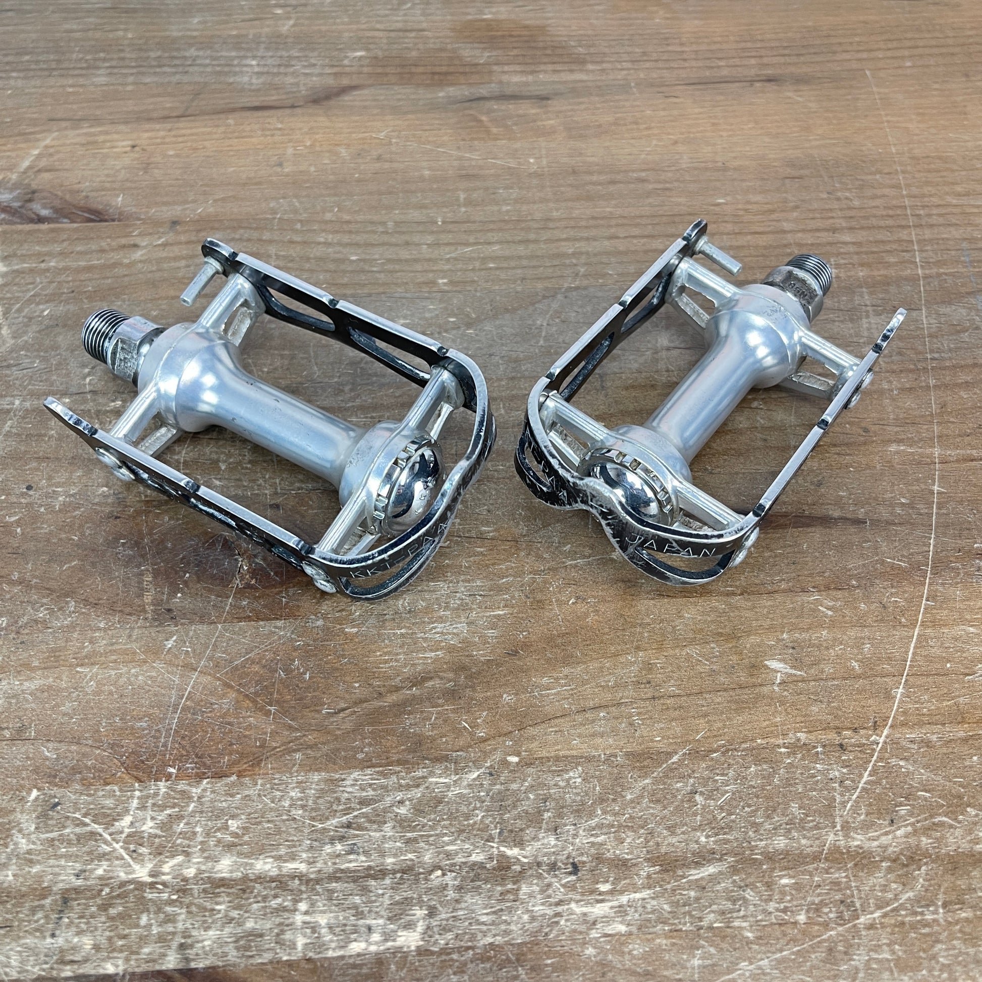 classic road bike pedals