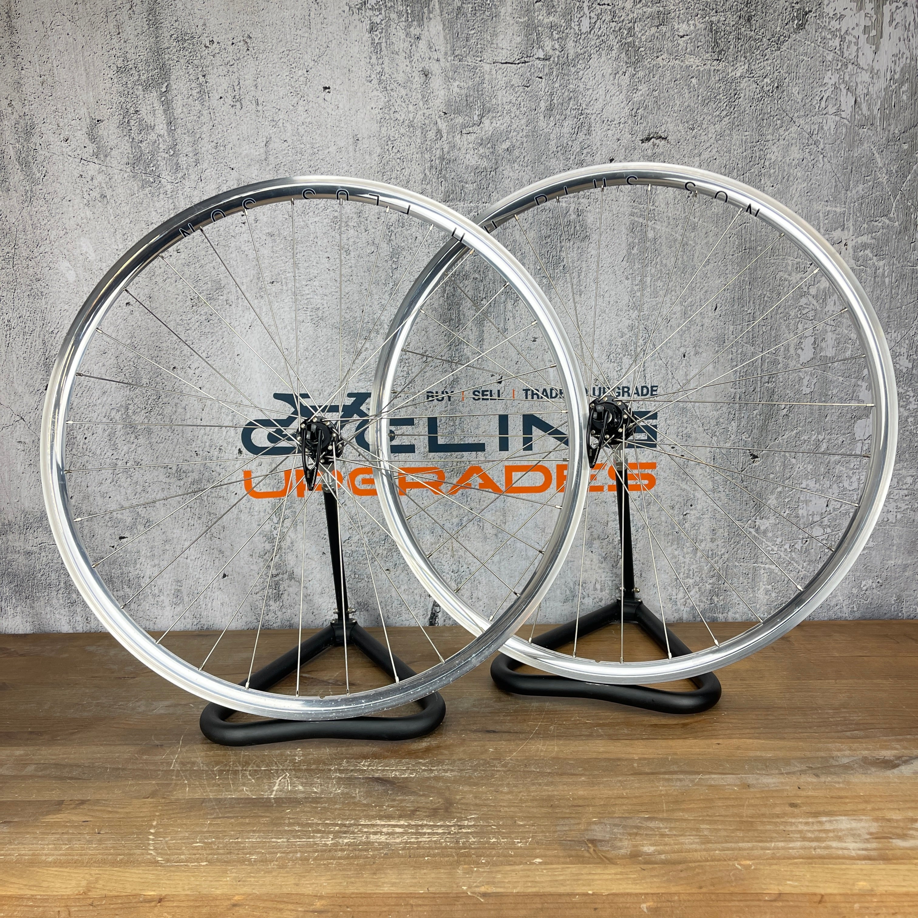 Polished sales 700c rims