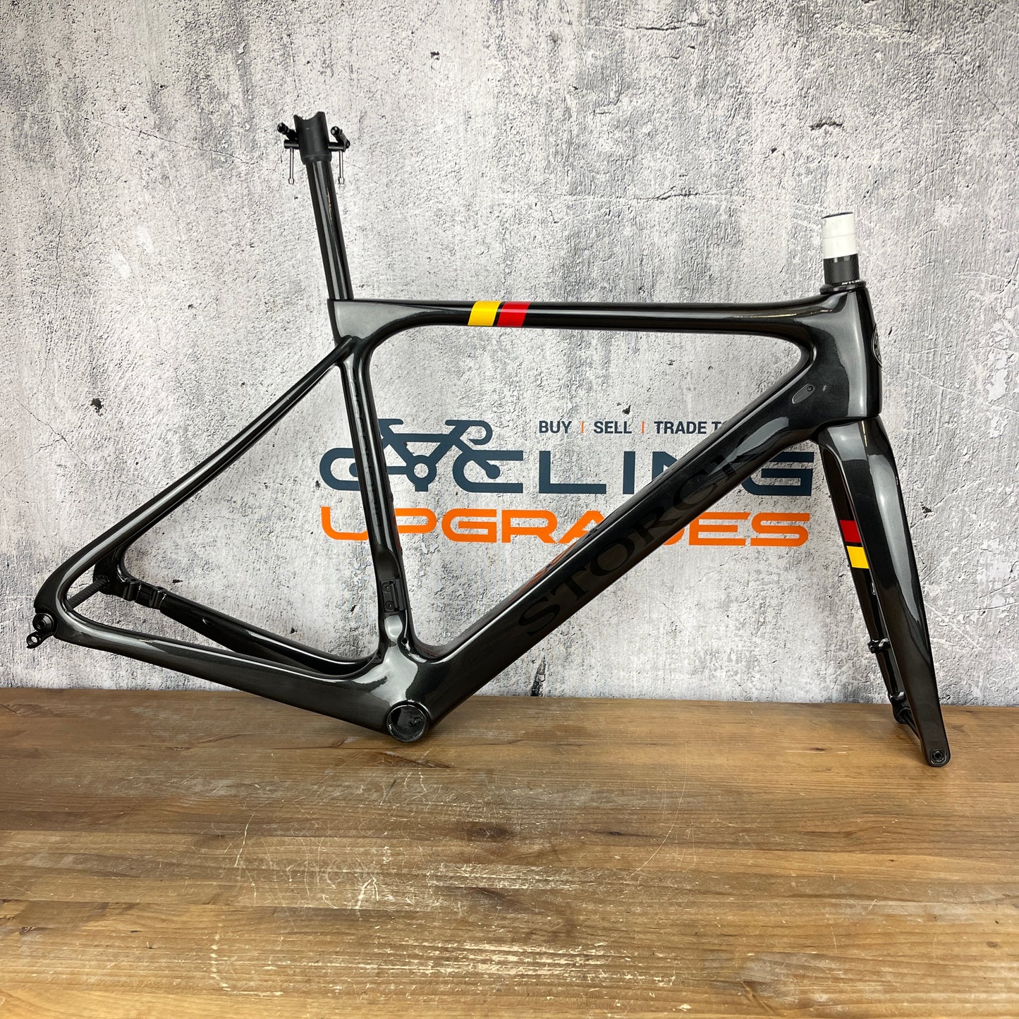 Gnar Paint! Storck Fascenario.3 Pro Disc Small 54cm TT Carbon Frameset 700c 1913g