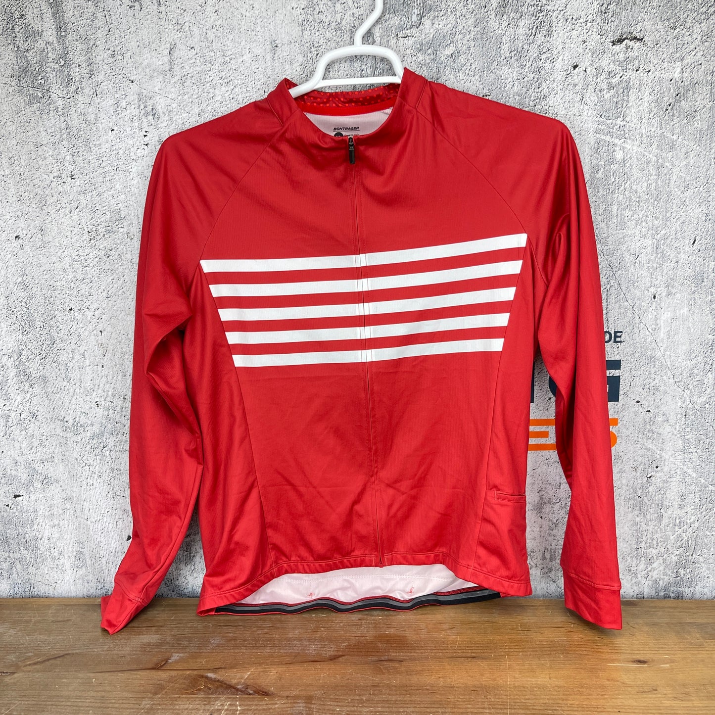 Bontrager Cicuit Fitted Men's XL Long Sleeve Cardinal Stripe Cycling Jersey