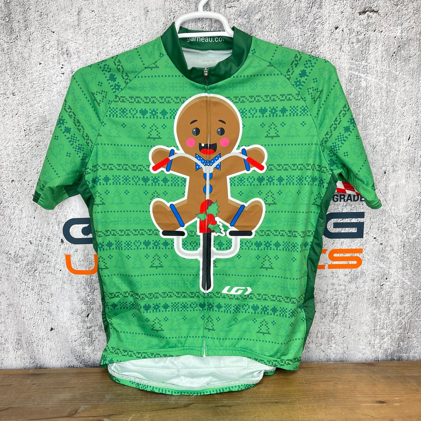 Light Use! Louis Garneau  Men's XL Gingerbread Short Sleeve Cycling Jersey