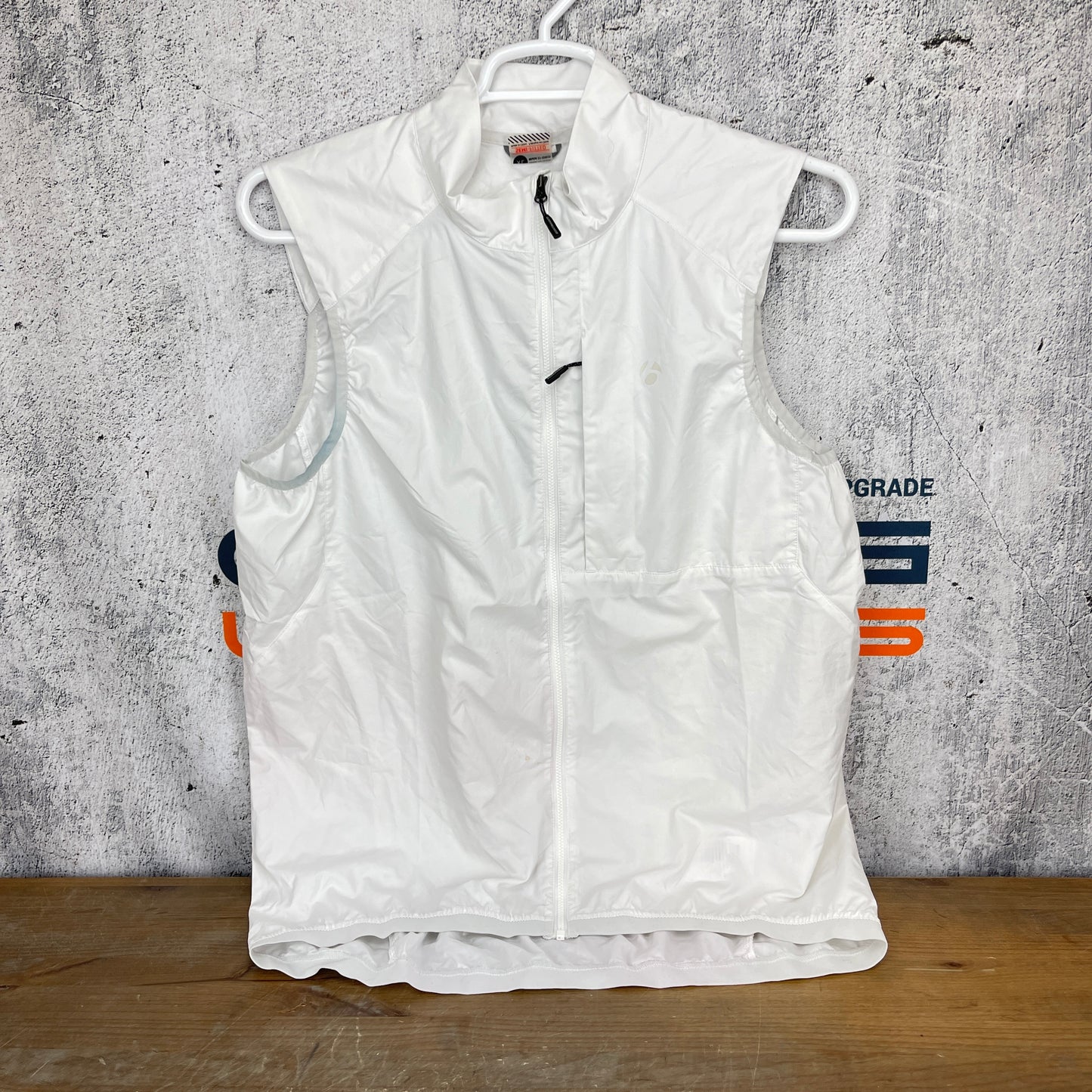 Light Use! Bontrager Circuit Windshell Vest White Men's XL Gilet Cycling Vest