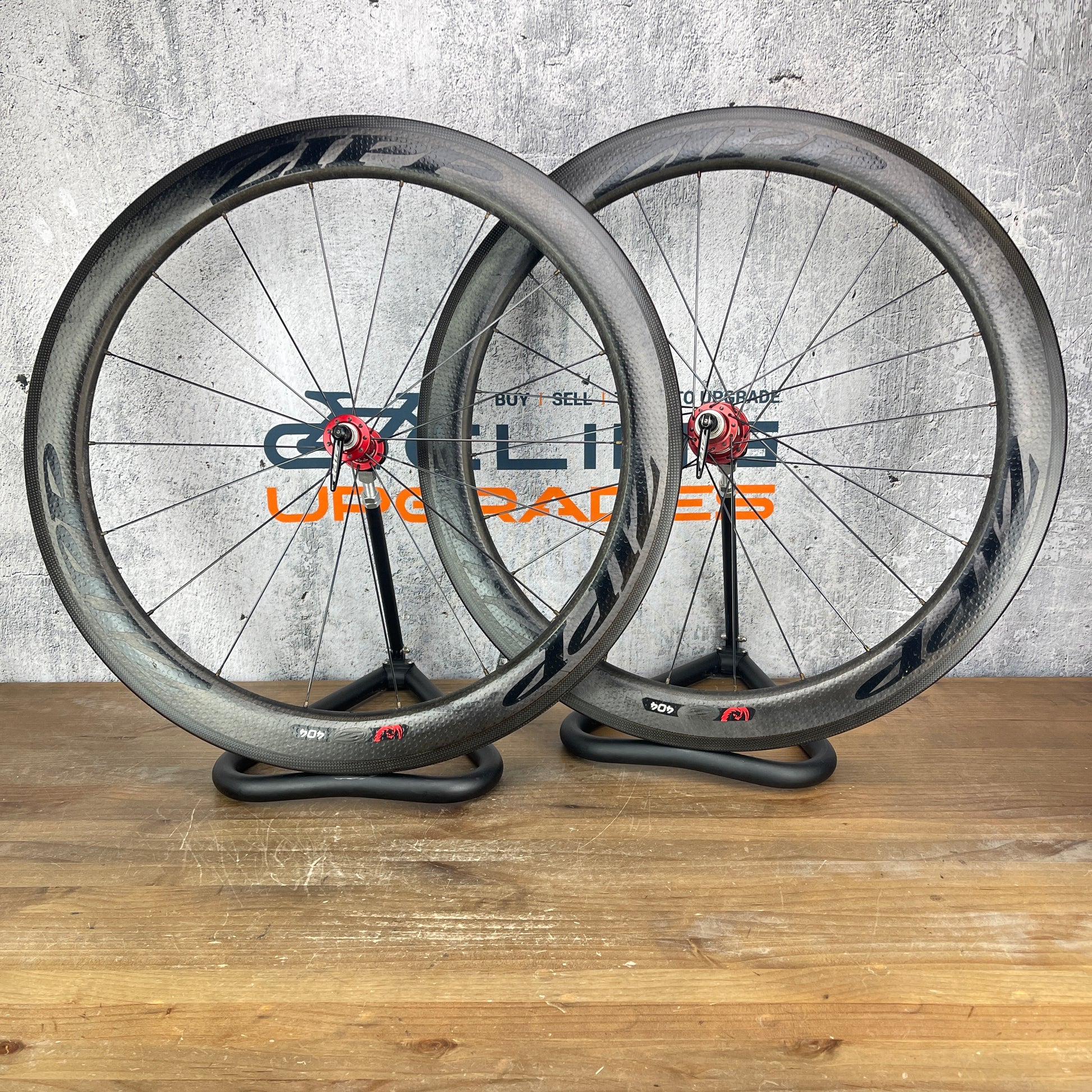 zipp carbon wheelset 700c