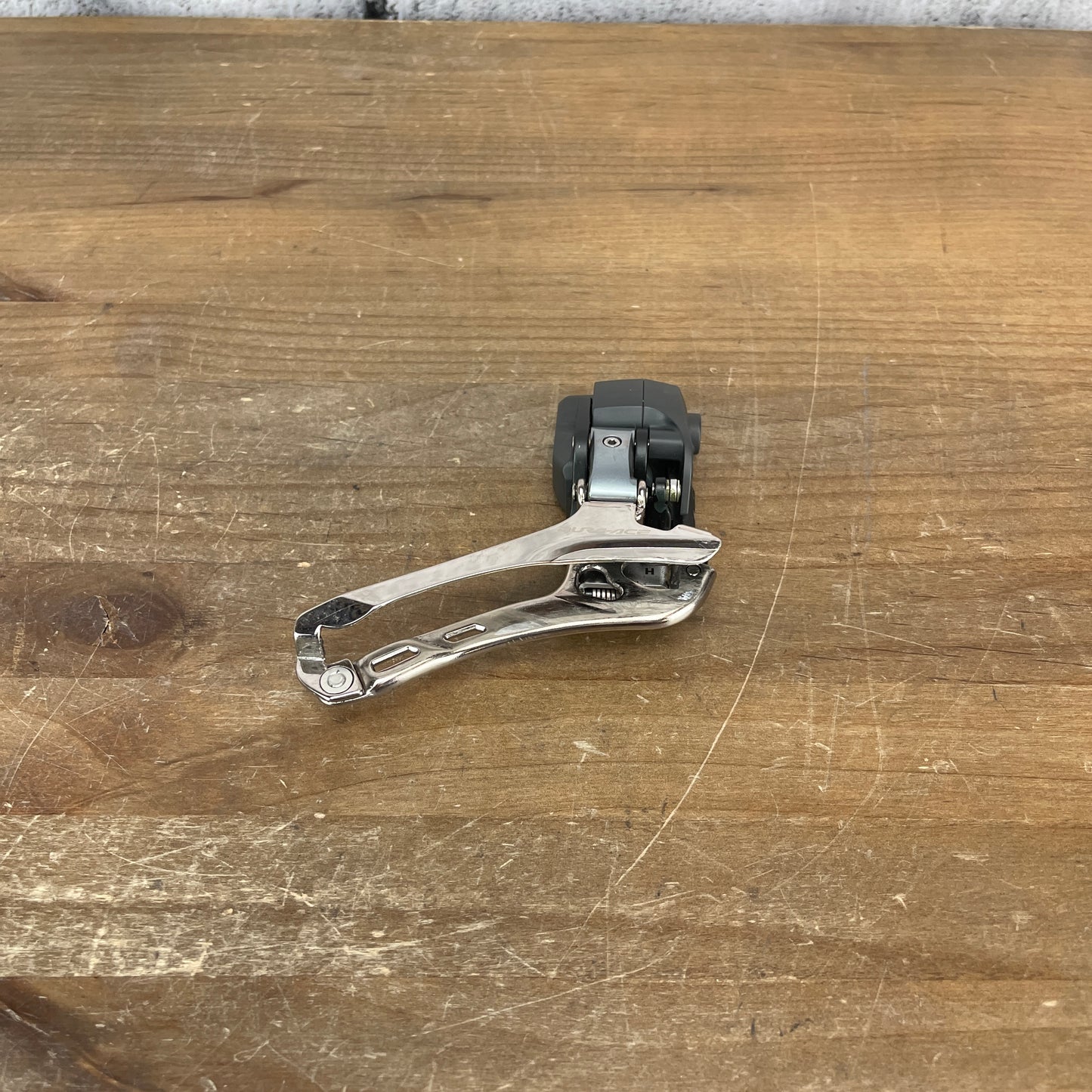 Shimano Dura-Ace FD-7970 Di2 Electronic Braze-On 10-Speed Bike Front Derailleur