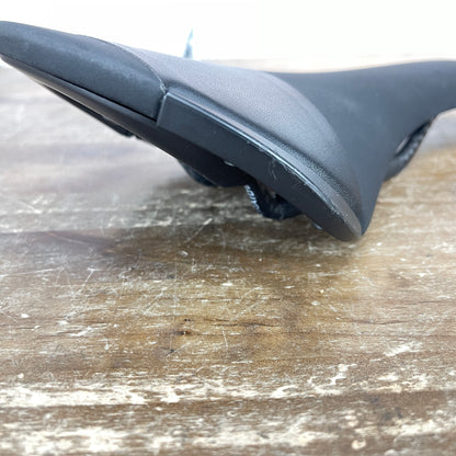 Fizik Aliante R1 8x10mm Carbon Rails 138mm Road Bike Saddle 183g