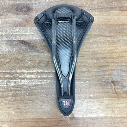 Fizik Aliante R1 8x10mm Carbon Rails 138mm Road Bike Saddle 183g