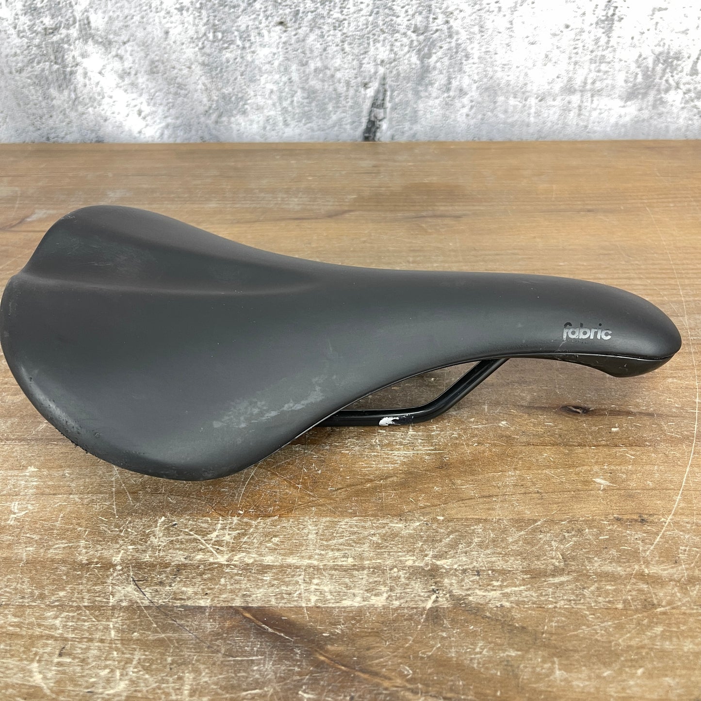 Fabric Scoop Sport Radius 155mm Alloy Rails Bike Saddle 305g